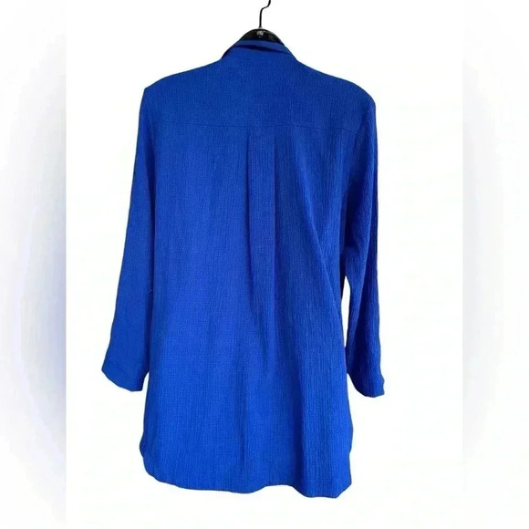 Caleooa women’s long sleeve button down blue embroidered with pockets shirt sz M - Picture 3 of 7